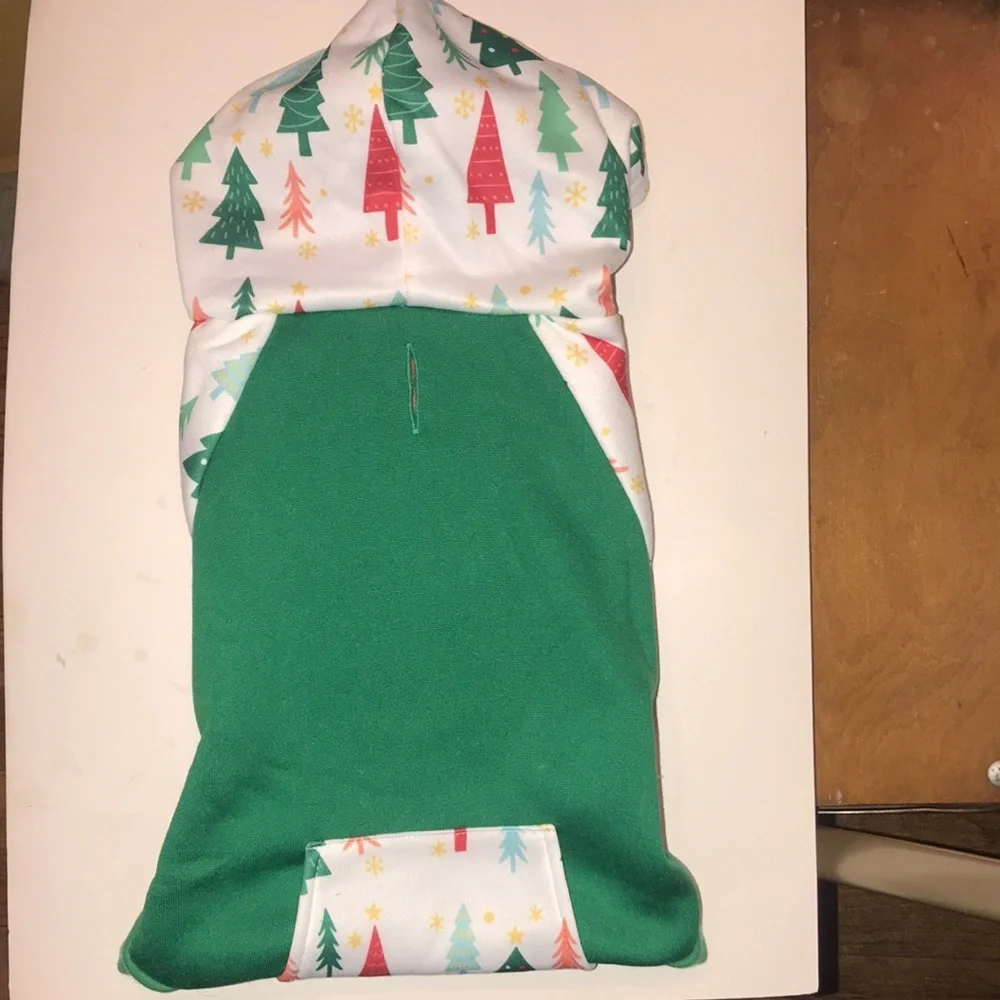 NIP Holiday Pet Hoodie